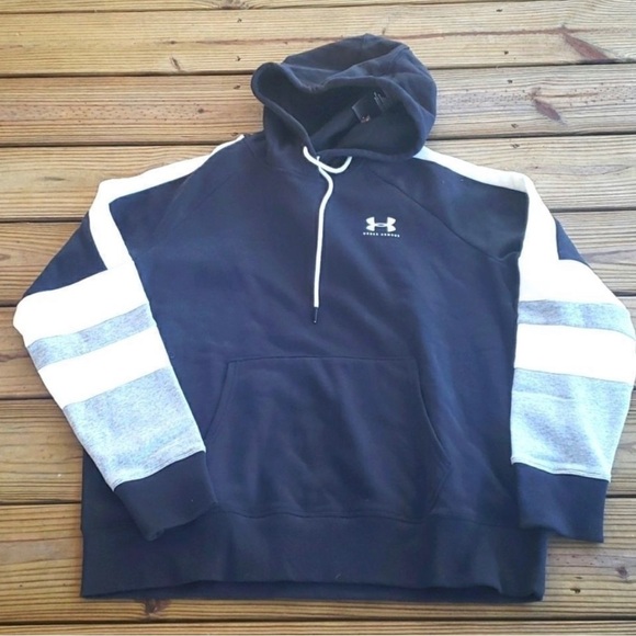 Under Armour Jackets & Blazers - Under Armour women’s black hoodie jacket  size M